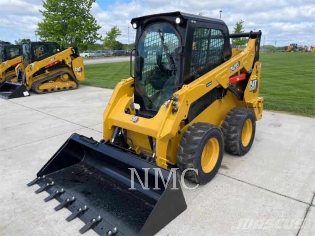 CAT 242D3 Skid steer loderler