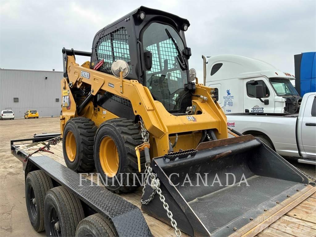 CAT 242D3 Skid steer loderler