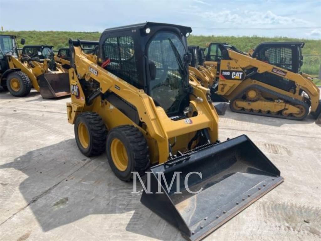 CAT 242D3 Skid steer loderler