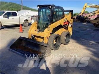 CAT 242D3 AC Skid steer loderler