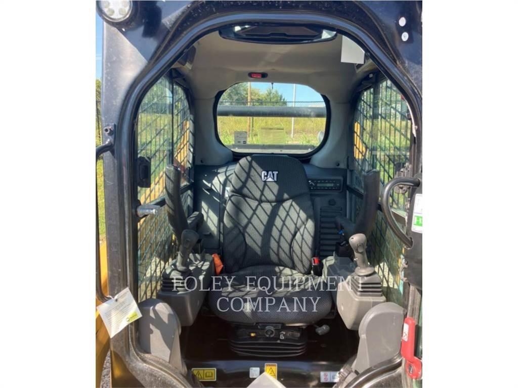 CAT 242D3STD2C Skid steer loderler