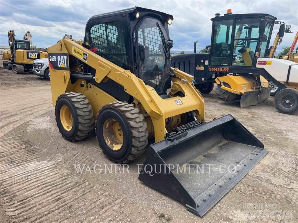 CAT 246D Skid steer loderler