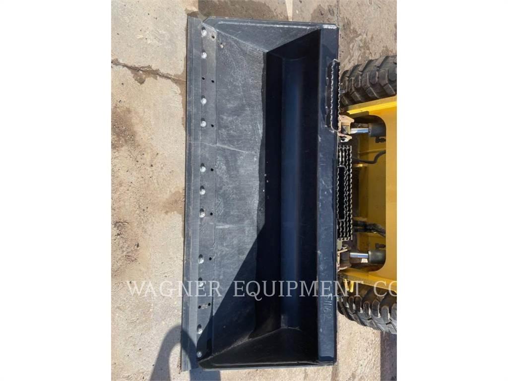 CAT 246D Skid steer loderler