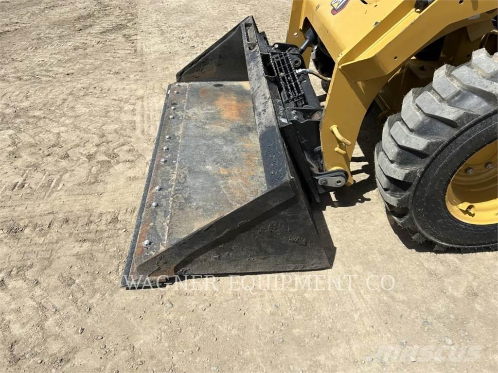 CAT 246D3 Skid steer loderler