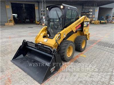 CAT 246DLRC Skid steer loderler