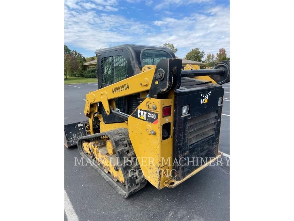 CAT 249D Paletli yükleyiciler