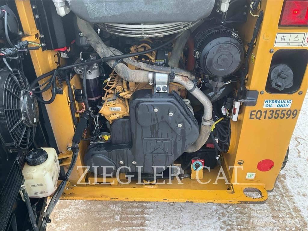 CAT 249D Paletli yükleyiciler