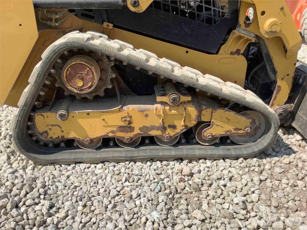 CAT 249D Paletli yükleyiciler