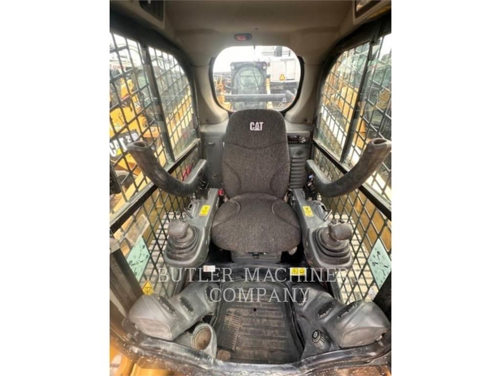 CAT 249D Paletli yükleyiciler