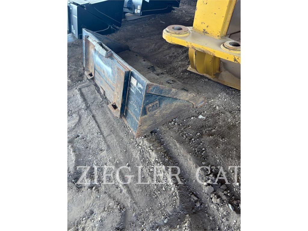 CAT 249D Paletli yükleyiciler