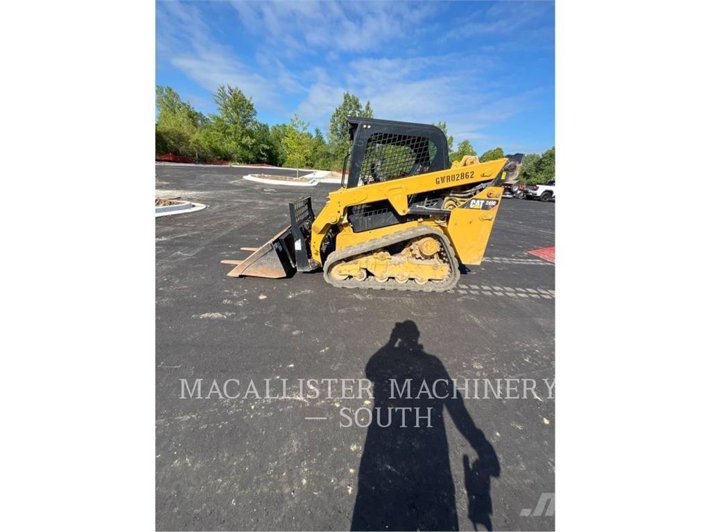 CAT 249D Paletli yükleyiciler