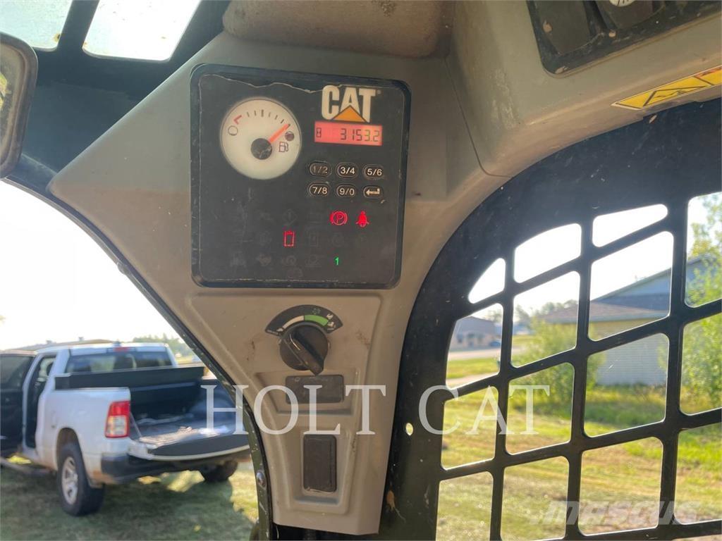 CAT 249D Paletli yükleyiciler