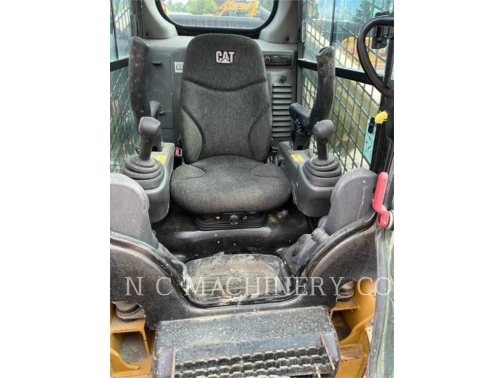 CAT 249D H2CB Skid steer loderler