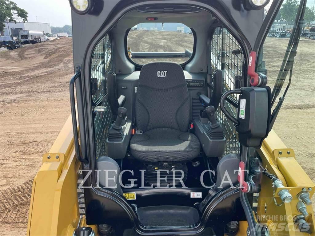 CAT 249D3 Paletli yükleyiciler