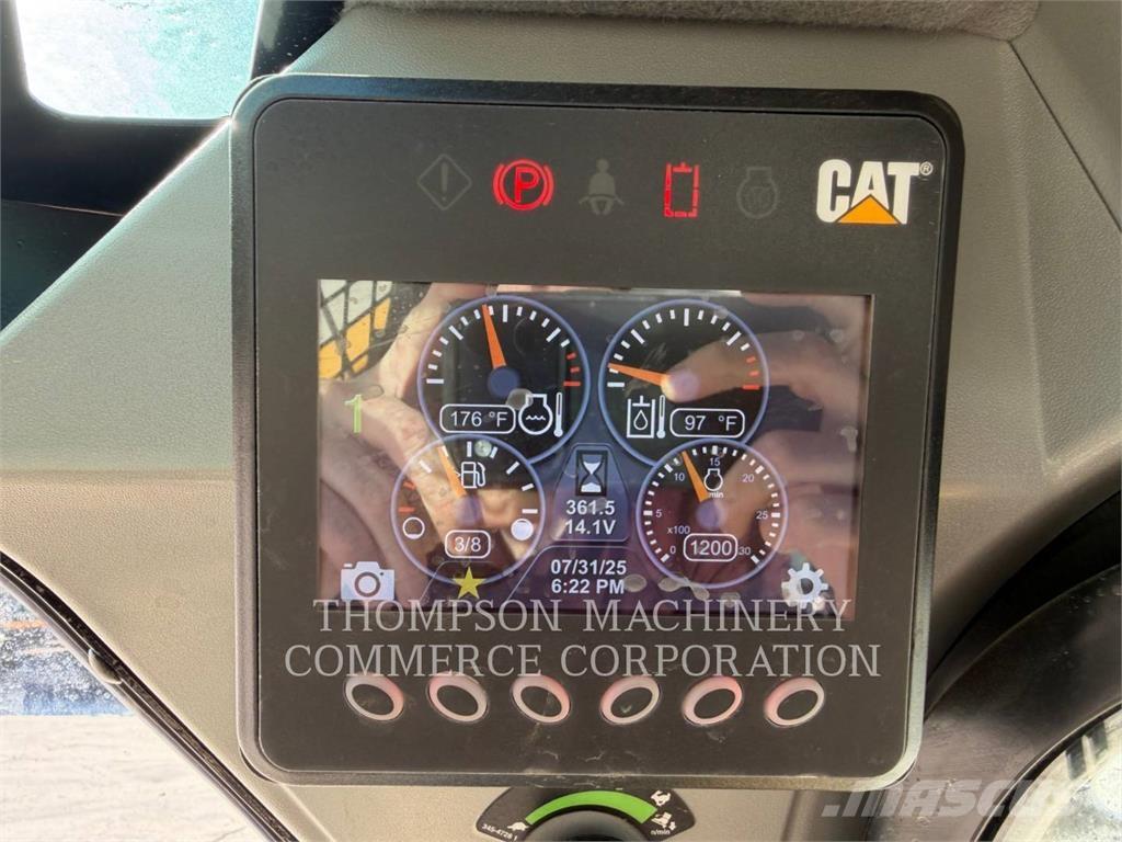 CAT 249D3 Paletli yükleyiciler