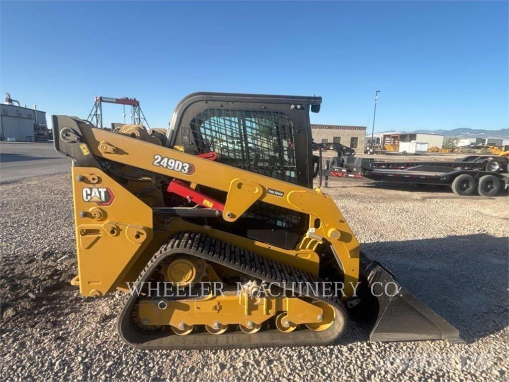 CAT 249D3 C3H2 Paletli yükleyiciler