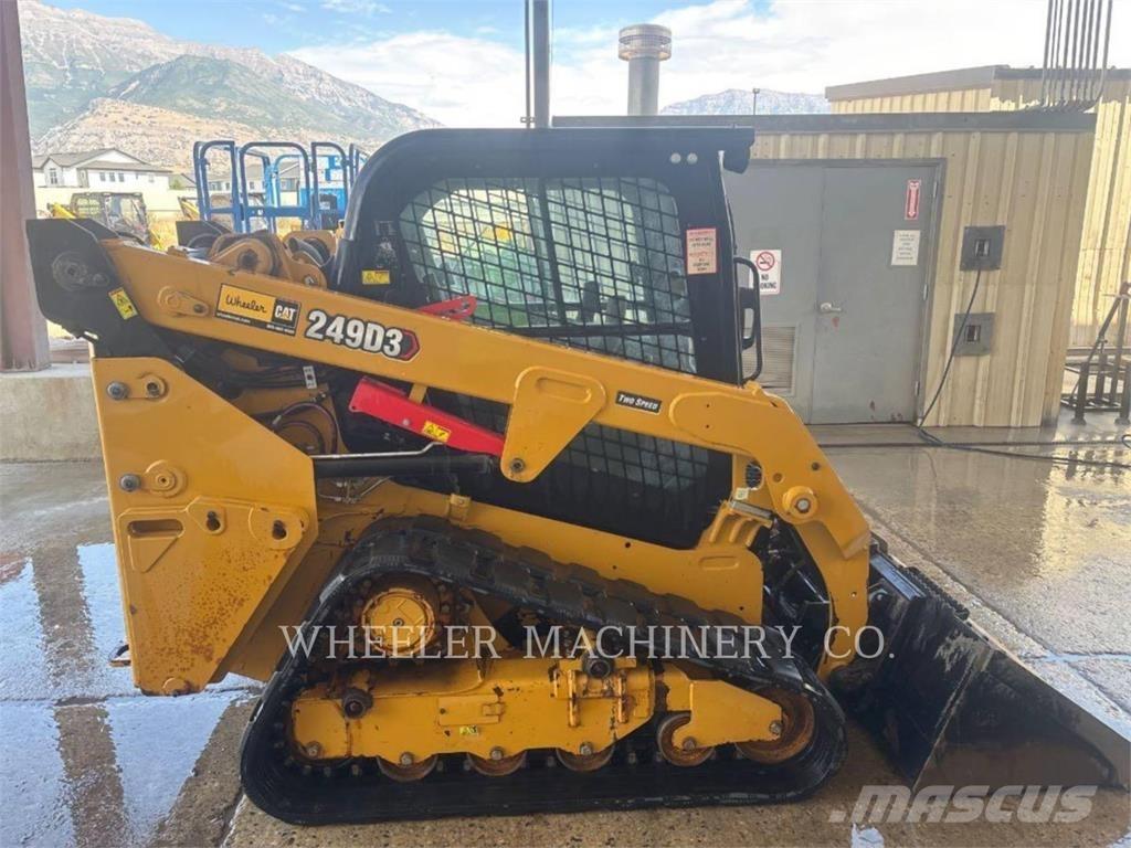 CAT 249D3 C3H2 Paletli yükleyiciler