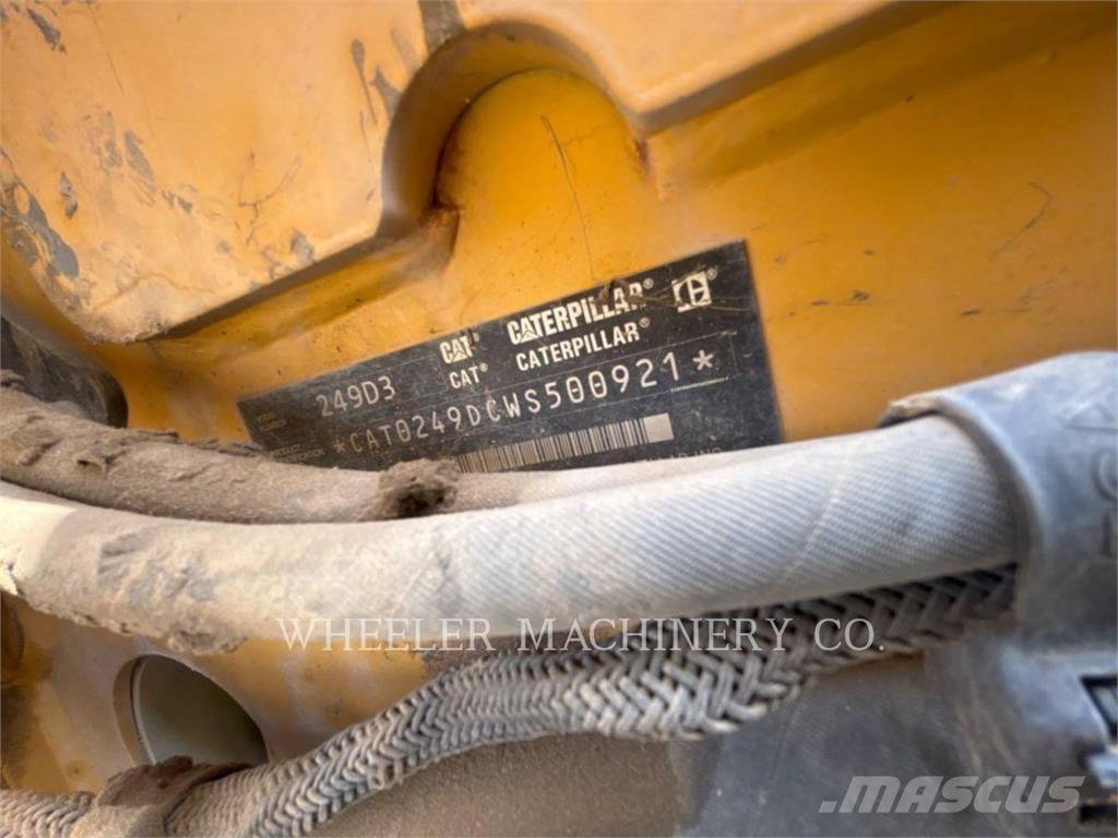 CAT 249D3 C3H2 Paletli yükleyiciler