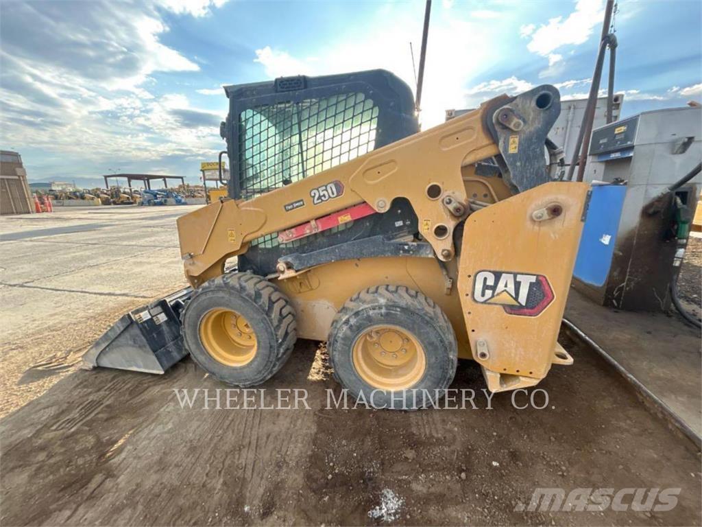 CAT 250 C3H2 Skid steer loderler