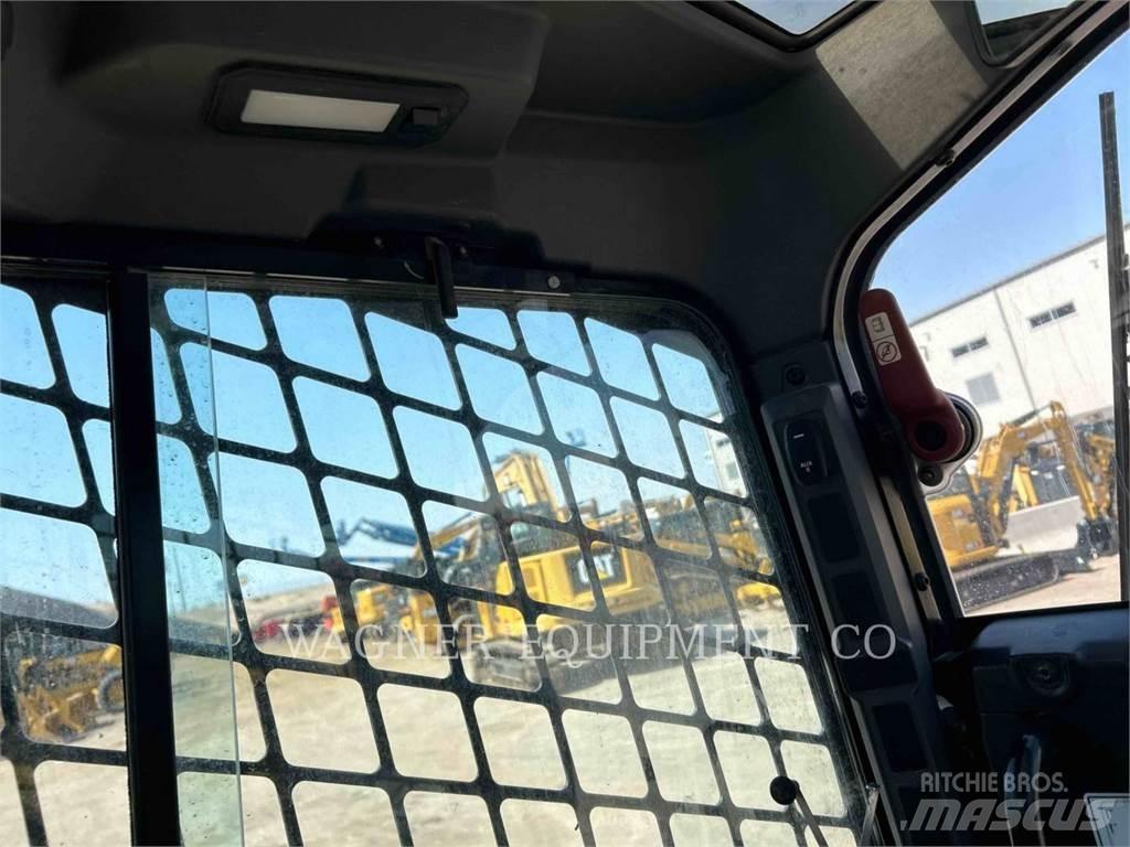 CAT 255 Paletli yükleyiciler