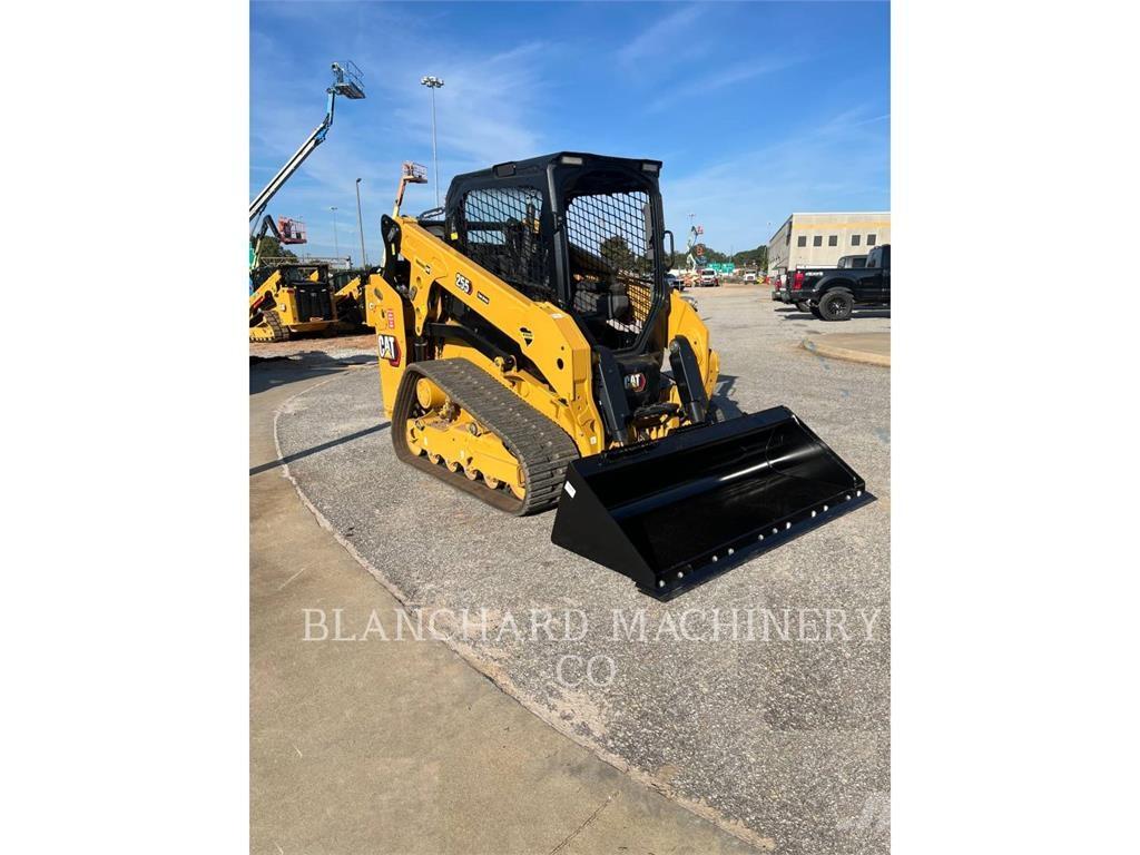 CAT 255 Paletli yükleyiciler