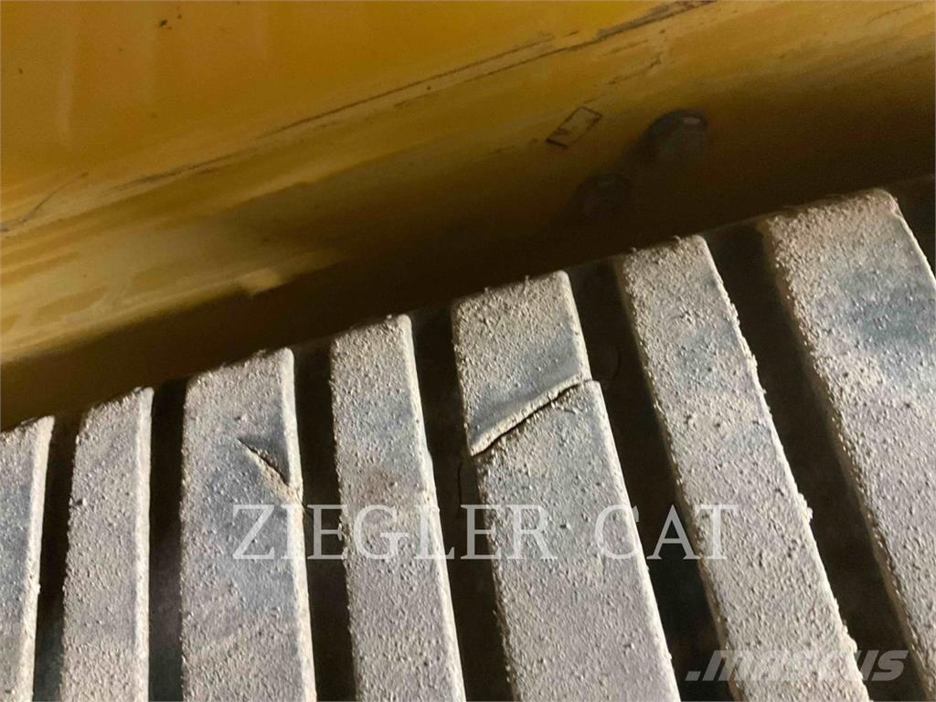 CAT 255 Paletli yükleyiciler