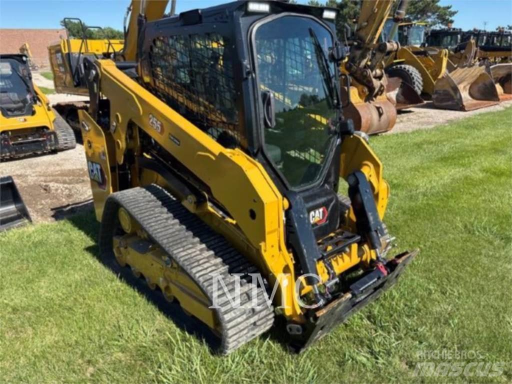 CAT 255-05 Paletli yükleyiciler
