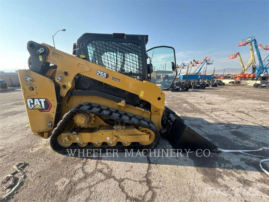 CAT 255 C3H2 Paletli yükleyiciler