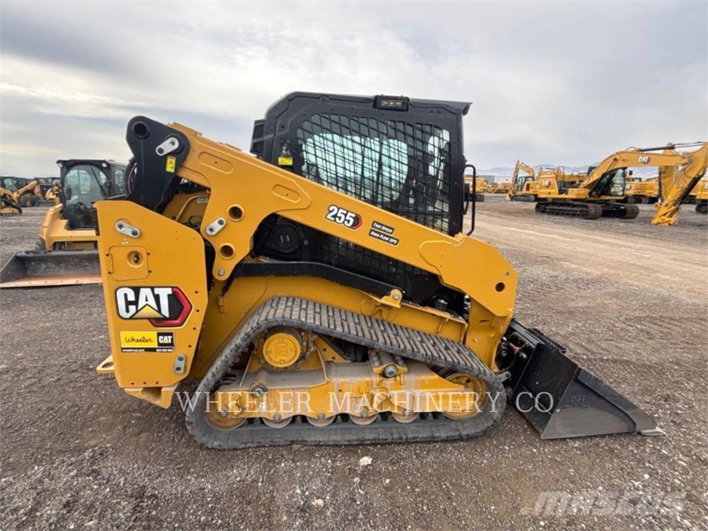 CAT 255 C3HF Paletli yükleyiciler
