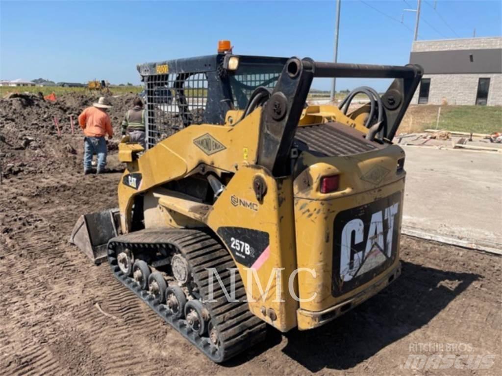 CAT 257B2 Skid steer loderler