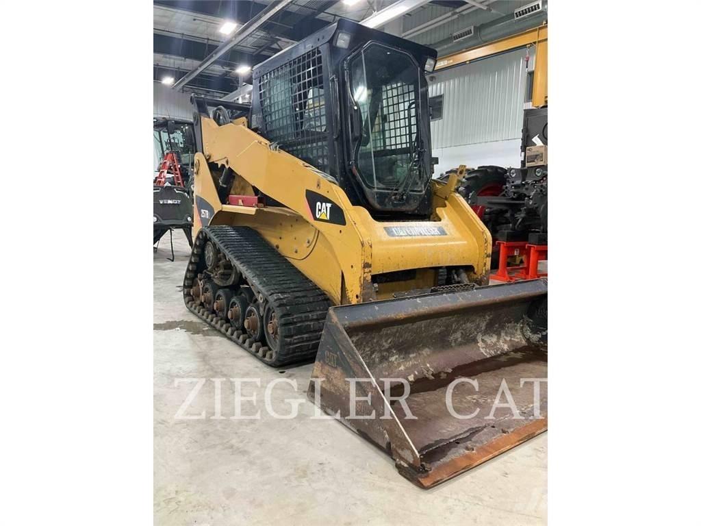 CAT 257B2 Paletli yükleyiciler