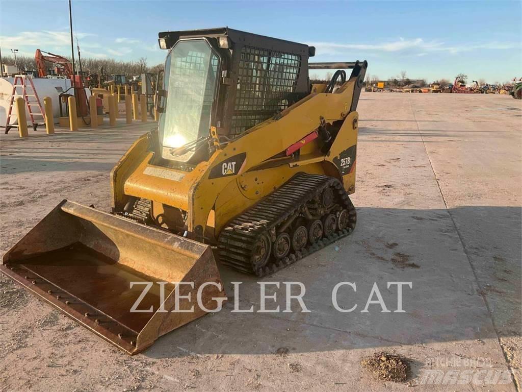 CAT 257B3 Paletli yükleyiciler