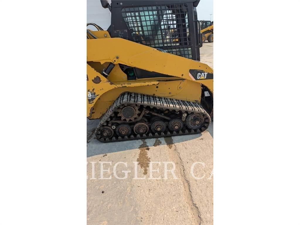 CAT 257B3 Paletli yükleyiciler