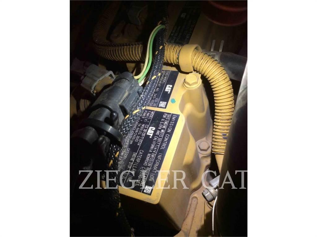 CAT 257D Paletli yükleyiciler