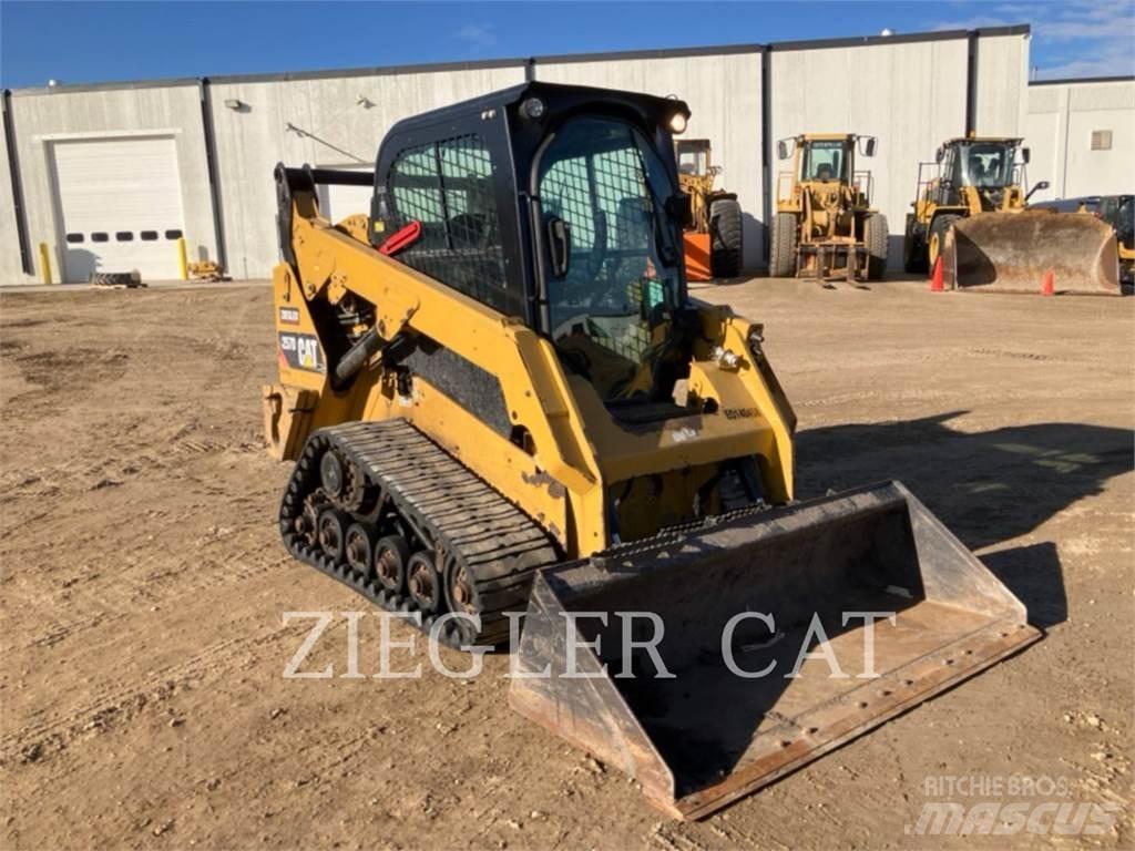 CAT 257D Paletli yükleyiciler