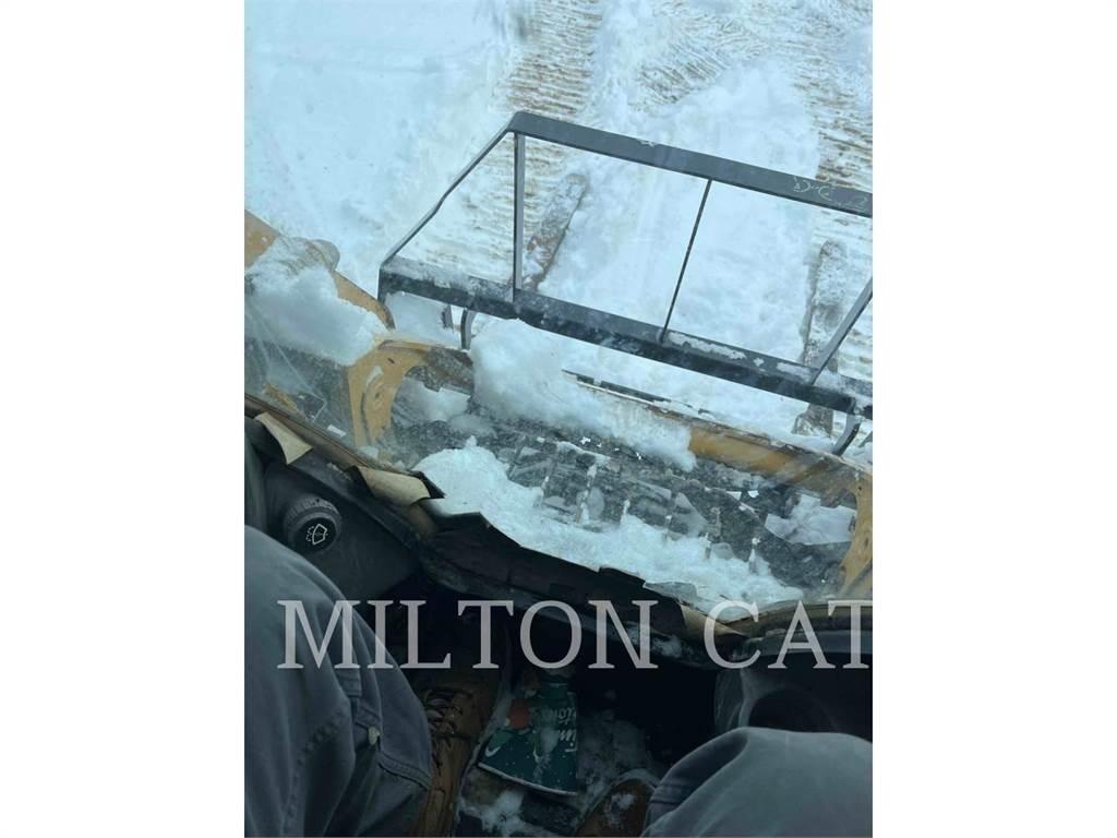 CAT 257D Paletli yükleyiciler