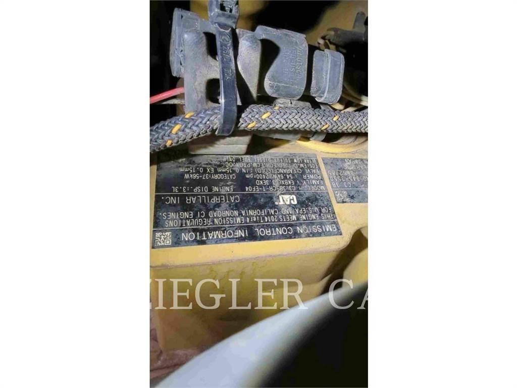 CAT 257D Paletli yükleyiciler