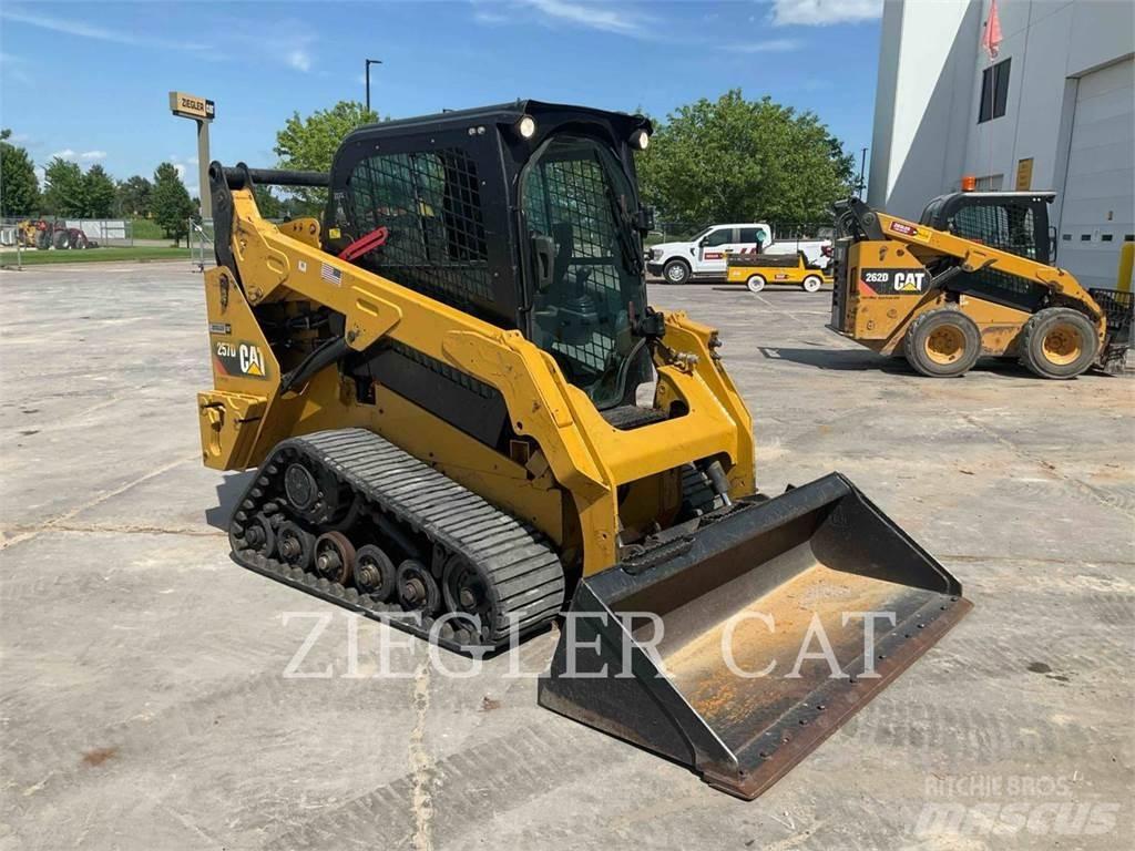 CAT 257D Paletli yükleyiciler