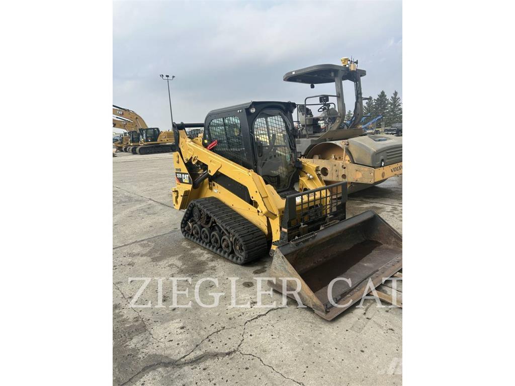 CAT 257D Paletli yükleyiciler