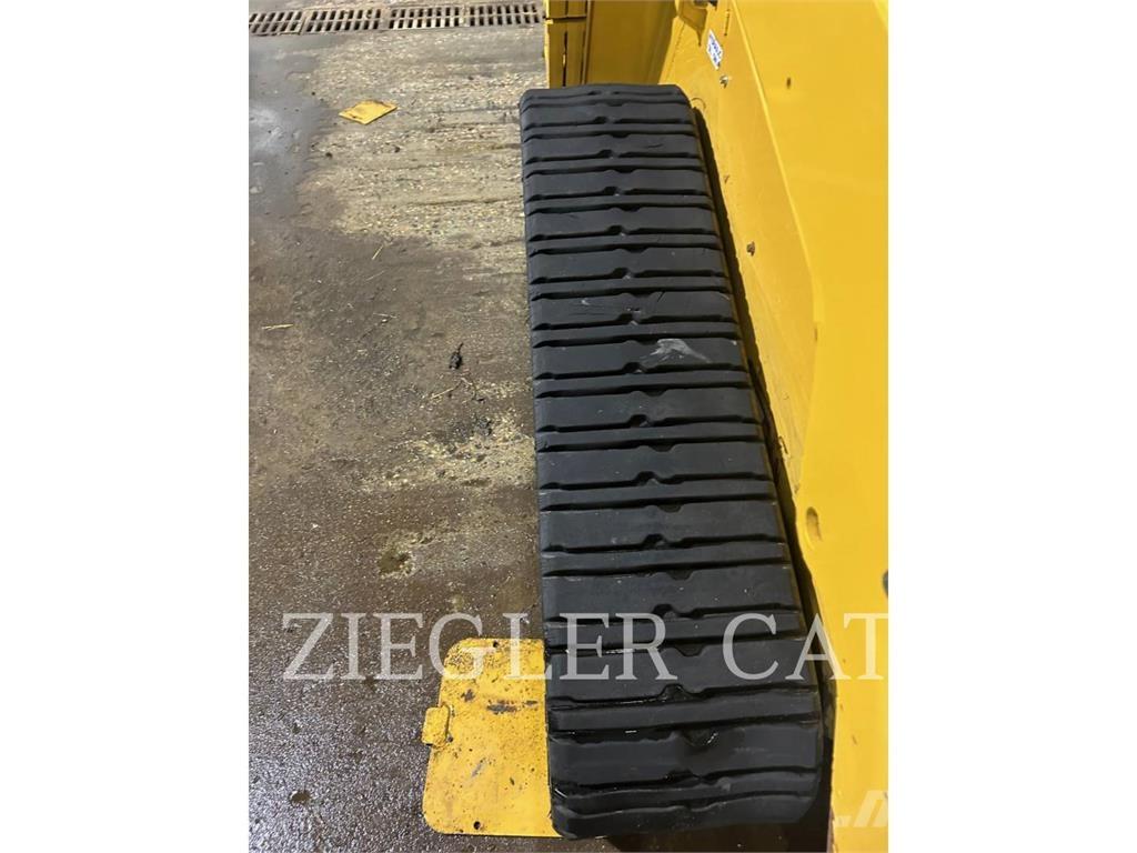 CAT 257D Paletli yükleyiciler