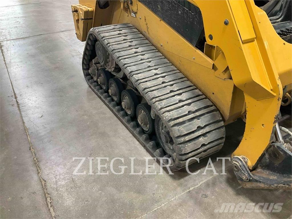 CAT 257D3 Paletli yükleyiciler
