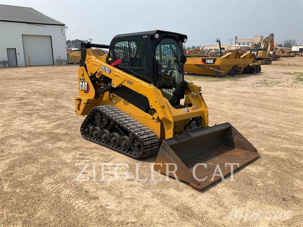 CAT 257D3 Paletli yükleyiciler