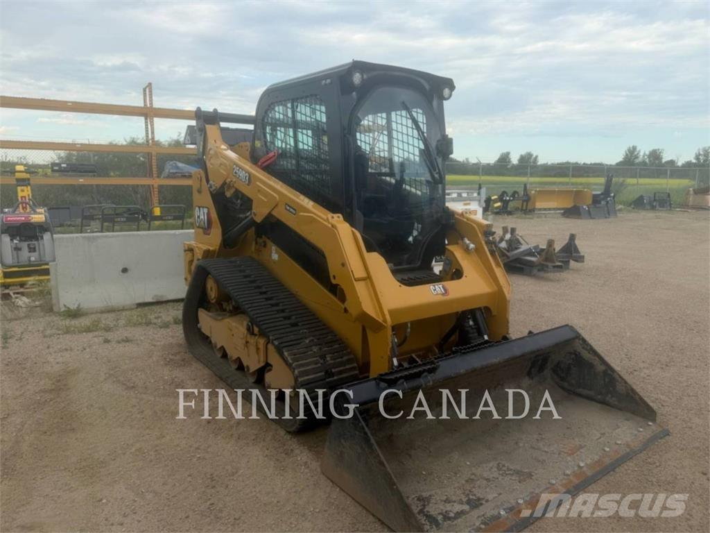 CAT 2593D Paletli yükleyiciler