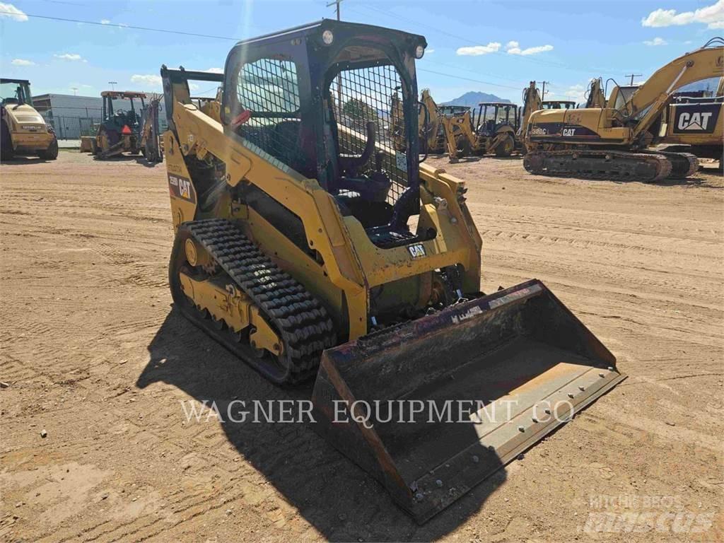 CAT 259D Paletli yükleyiciler