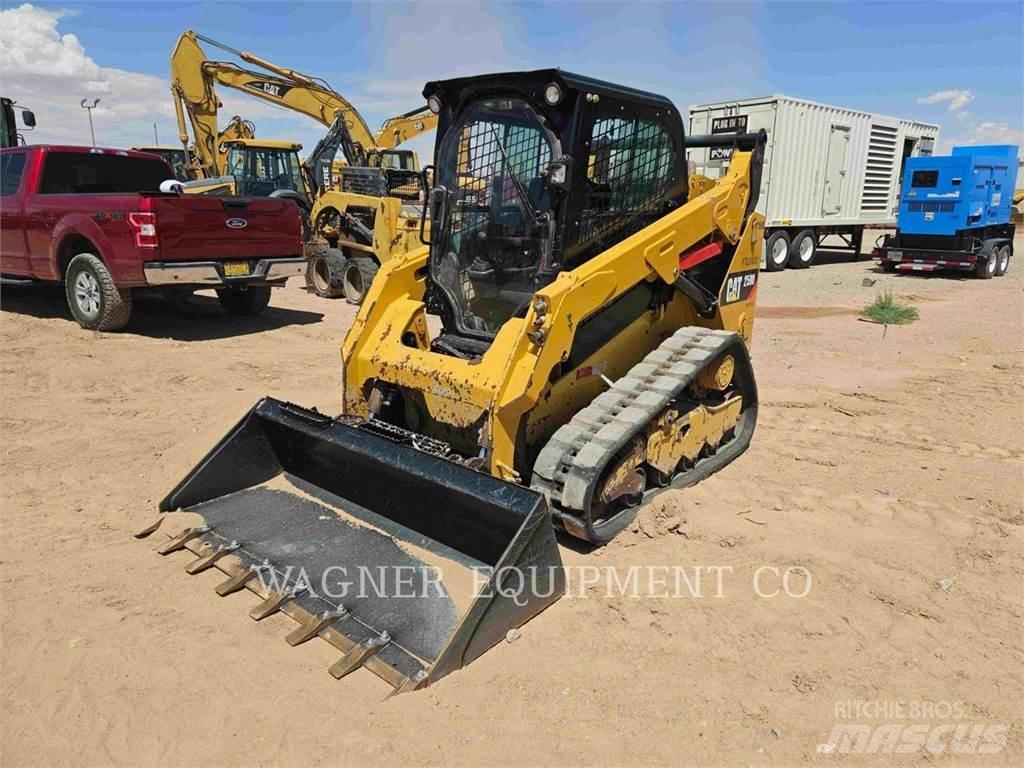 CAT 259D Paletli yükleyiciler