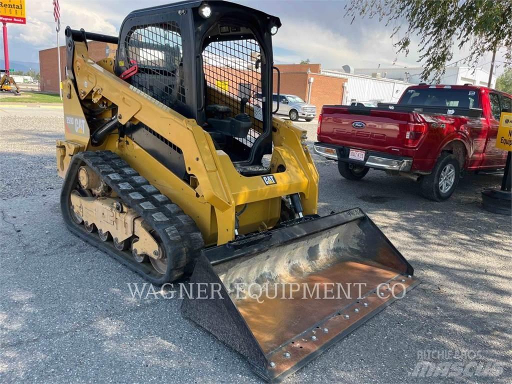 CAT 259D Paletli yükleyiciler