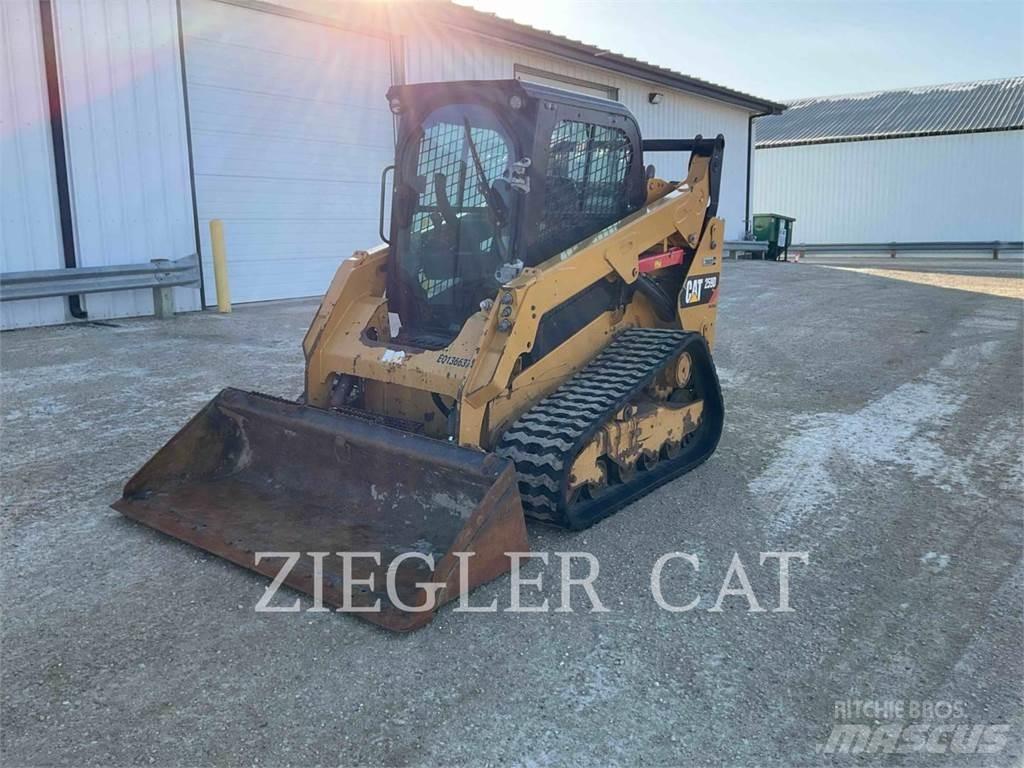 CAT 259D Paletli yükleyiciler