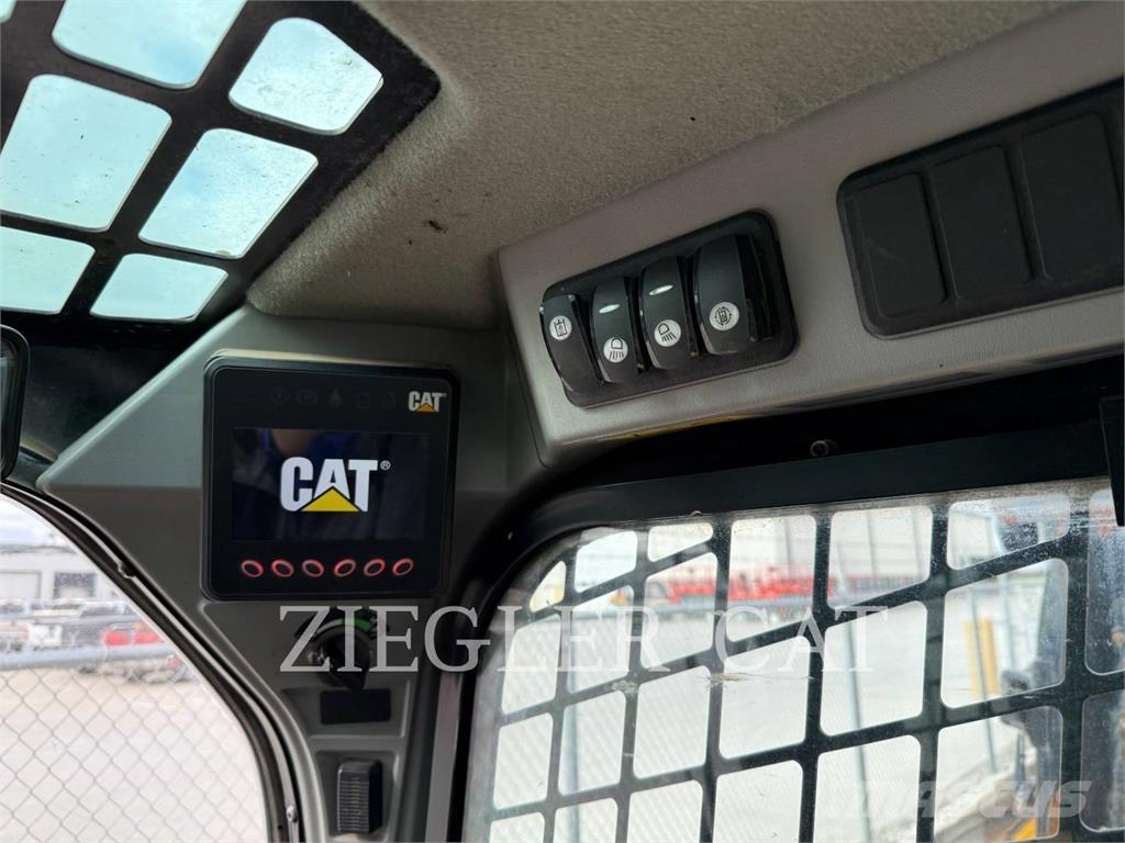 CAT 259D Paletli yükleyiciler