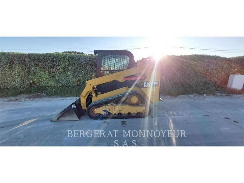CAT 259D Paletli yükleyiciler