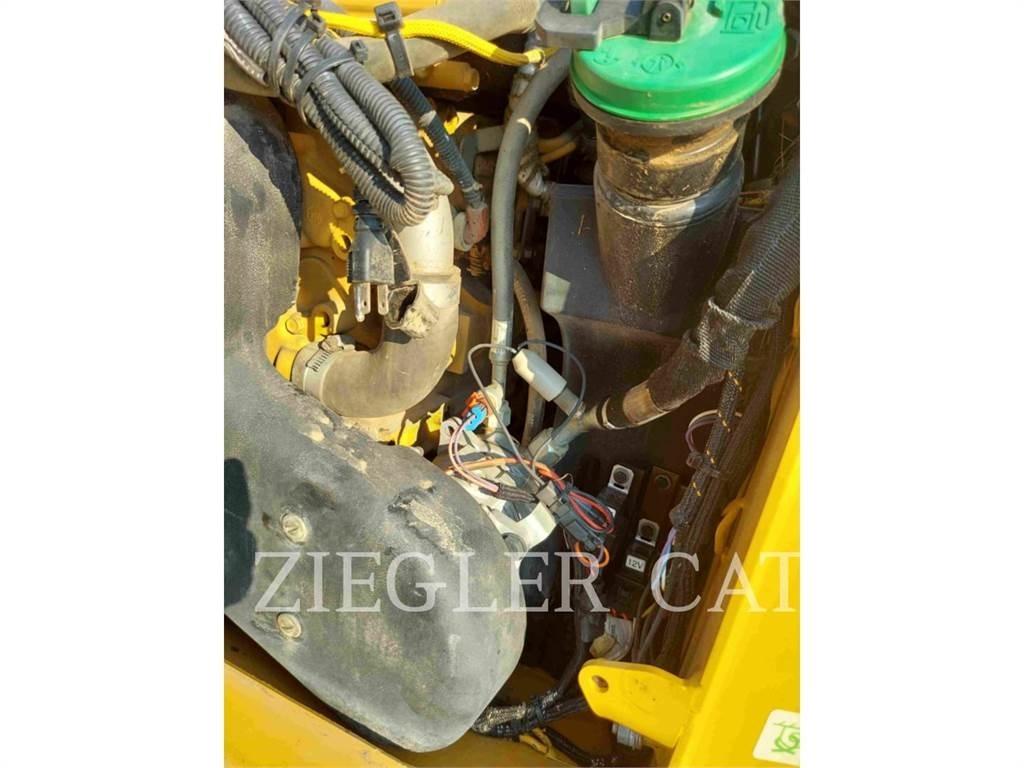 CAT 259D Paletli yükleyiciler